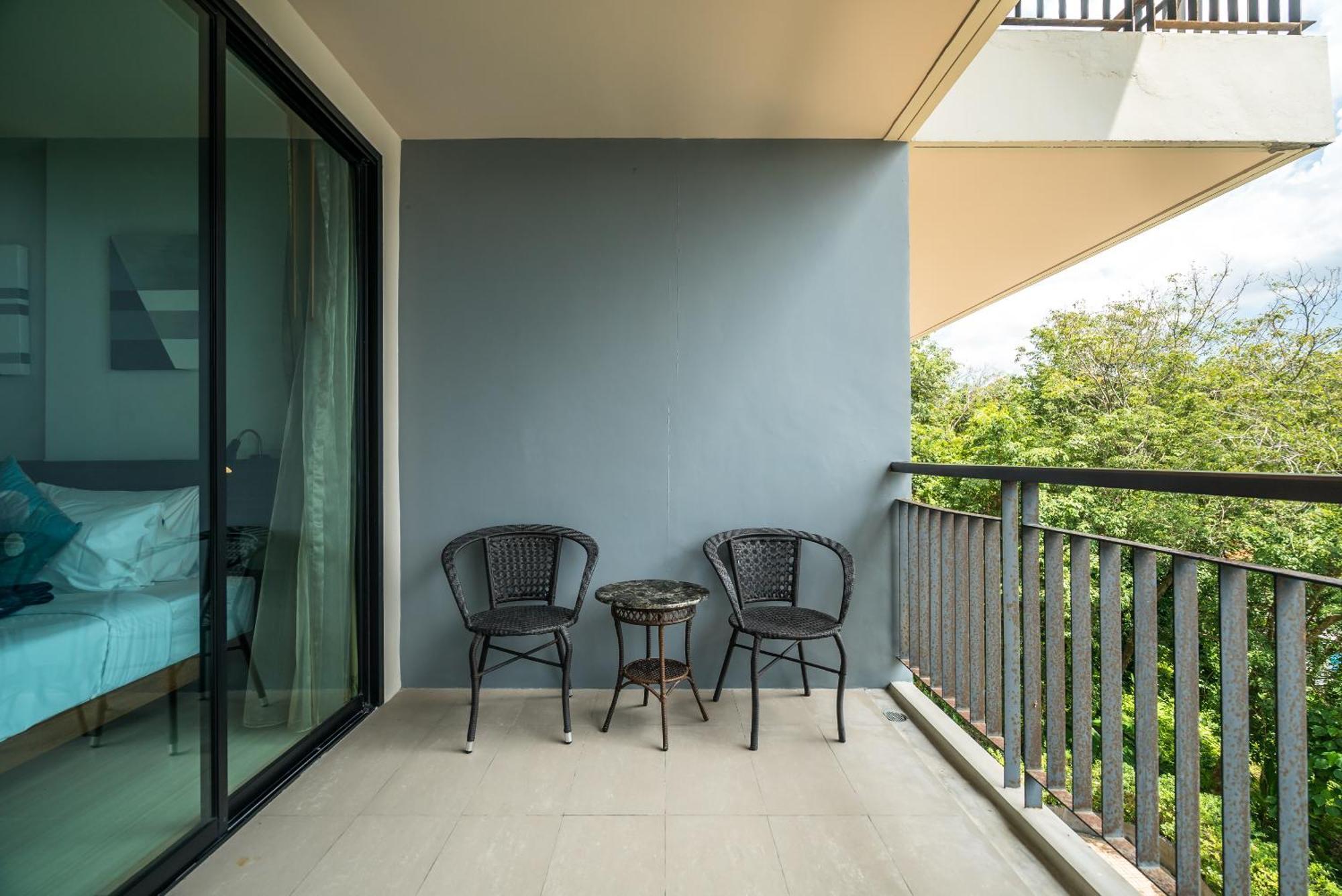 At The Bliss By Lofty Pangsapuri